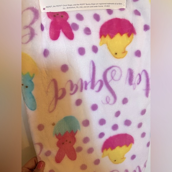 NWT Peeps throw - Picture 2 of 4